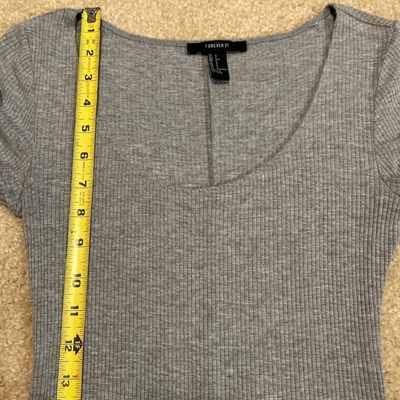 Forever 21 Grey long sleeve body suit size S - Picture 6 of 6